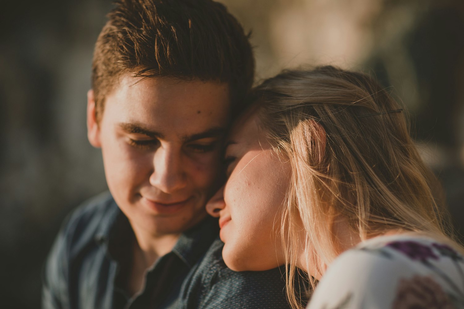 A couple choosing confidential testing together